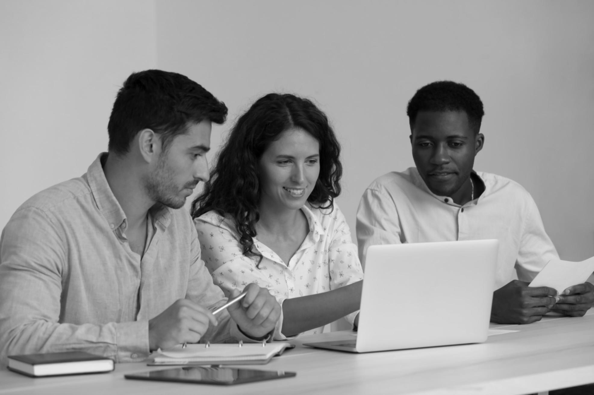 Benchmarking presupuestario: análisis comparativo para la gestión financiera